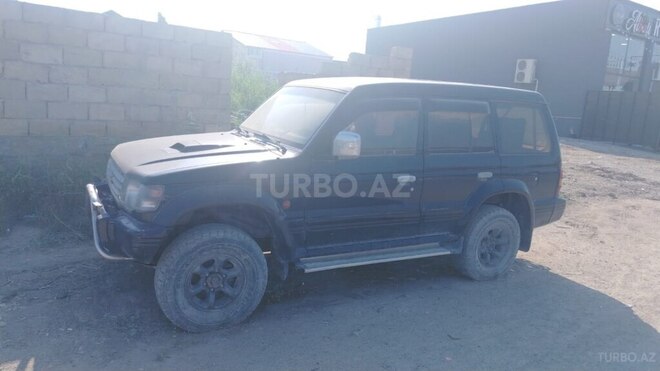 Mitsubishi Pajero 1994, 111,000 km - 2.8 l - Bakı