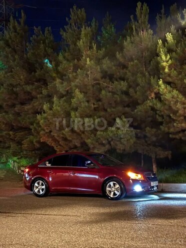 Chevrolet Cruze 2014, 300,000 km - 1.4 l - Qusar