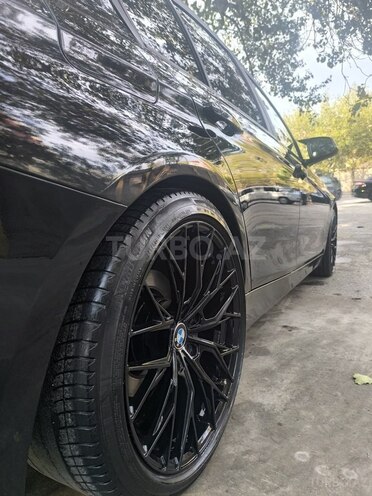 BMW  2013, 402,000 km - 2.0 l - Bakı