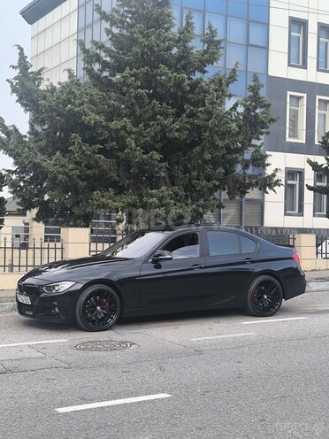 BMW  2013, 402,000 km - 2.0 l - Bakı