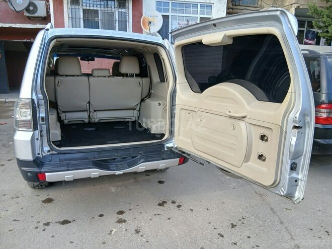 Mitsubishi Pajero 2007, 252,000 km - 3.0 l - Bakı