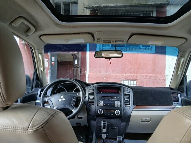 Mitsubishi Pajero 2007, 252,000 km - 3.0 l - Bakı