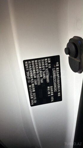 Changan Qiyuan A05 2025, 19,000 km - 1.5 л - Bakı