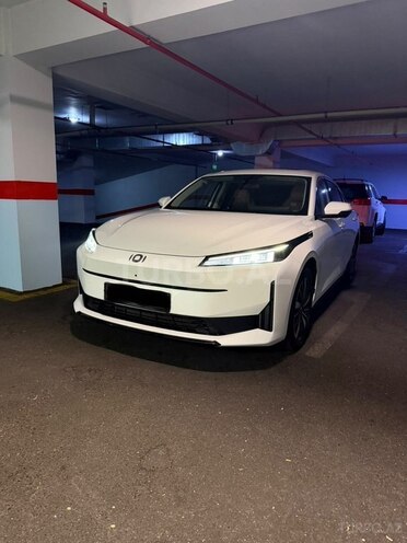 Changan Qiyuan A05 2025, 19,000 km - 1.5 л - Bakı
