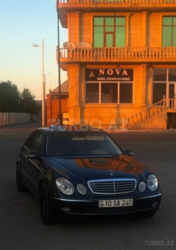 Mercedes E 240 2002, 290,000 km - 2.6 l - Gəncə