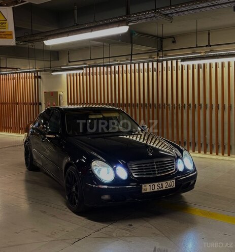 Mercedes E 240 2002, 290,000 km - 2.6 l - Gəncə