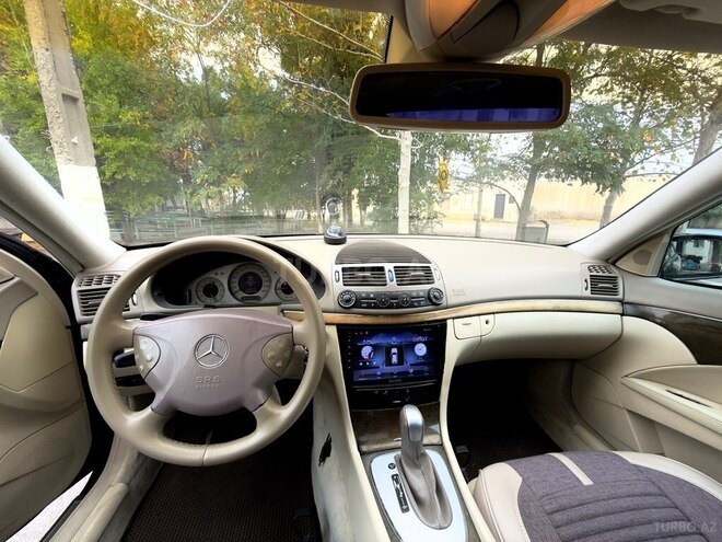 Mercedes E 240 2002, 290,000 km - 2.6 l - Gəncə