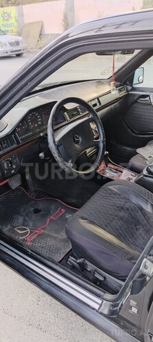 Mercedes  1993, 324,563 km - 2.3 л - Bakı