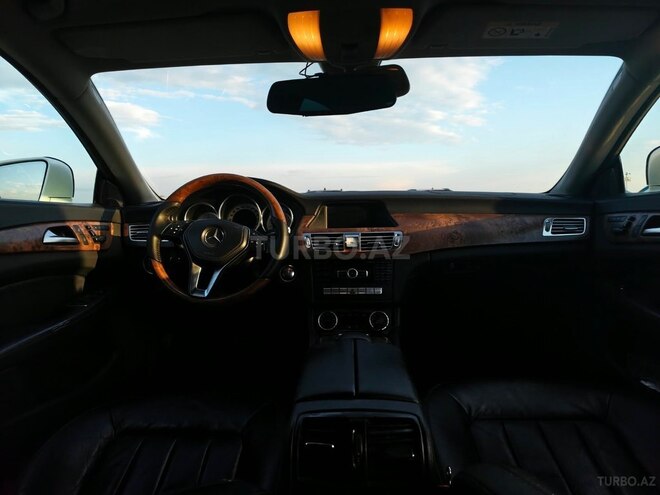 Mercedes CLS 350 2014, 209,000 km - 3.5 l - Bakı