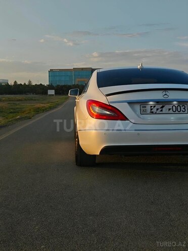 Mercedes CLS 350 2014, 209,000 km - 3.5 l - Bakı