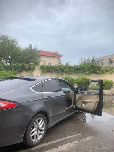 Ford Fusion (North America) 2015, 287,000 km - 1.5 л - Sumqayıt