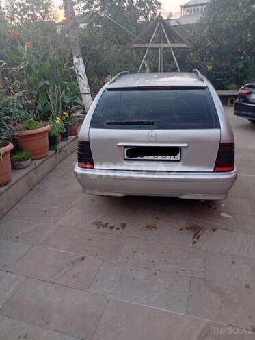 Mercedes C 220 1999, 547,504 km - 2.2 l - Bakı