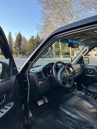 Mitsubishi Pajero 2008, 222,000 km - 3.0 l - Mingəçevir