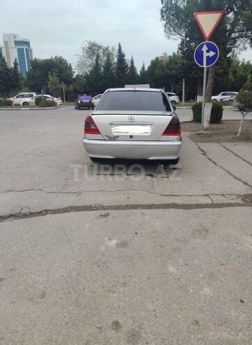 Mercedes C 220 1993, 355,200 km - 2.2 l - Sumqayıt