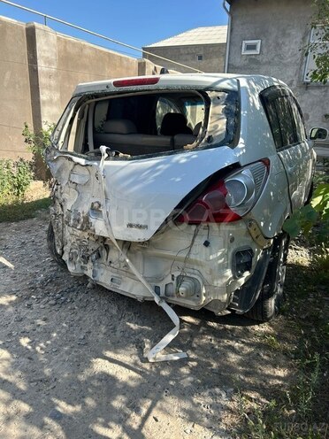 Nissan Tiida 2006, 330,000 km - 1.6 l - Bakı