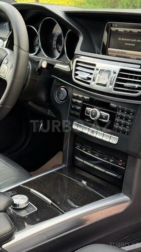 Mercedes E 250 2015, 175,300 km - 2.1 л - Bakı