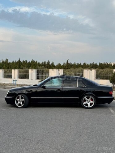 Mercedes E 320 2000, 348,000 km - 3.2 l - Bakı