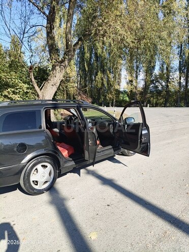 Opel Astra 1998, 2,810,000 km - 1.6 l - Zaqatala