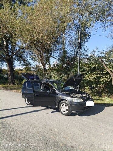 Opel Astra 1998, 2,810,000 km - 1.6 l - Zaqatala