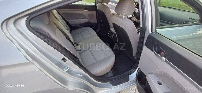 Hyundai Elantra 2020, 114,830 km - 2.0 л - Bakı