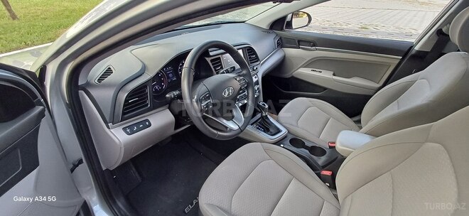 Hyundai Elantra 2020, 114,830 km - 2.0 л - Bakı