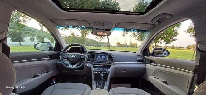 Hyundai Elantra 2020, 114,830 km - 2.0 л - Bakı