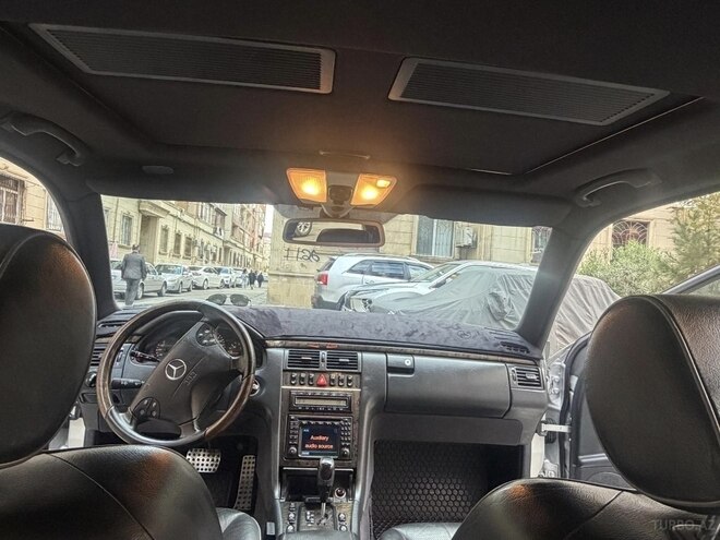 Mercedes E 320 2002, 297,692 km - 3.2 л - Bakı