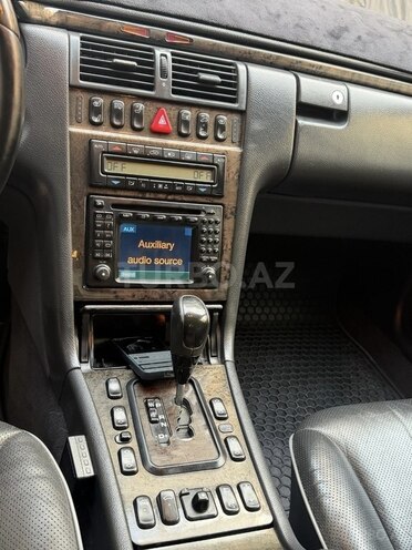 Mercedes E 320 2002, 297,692 km - 3.2 л - Bakı