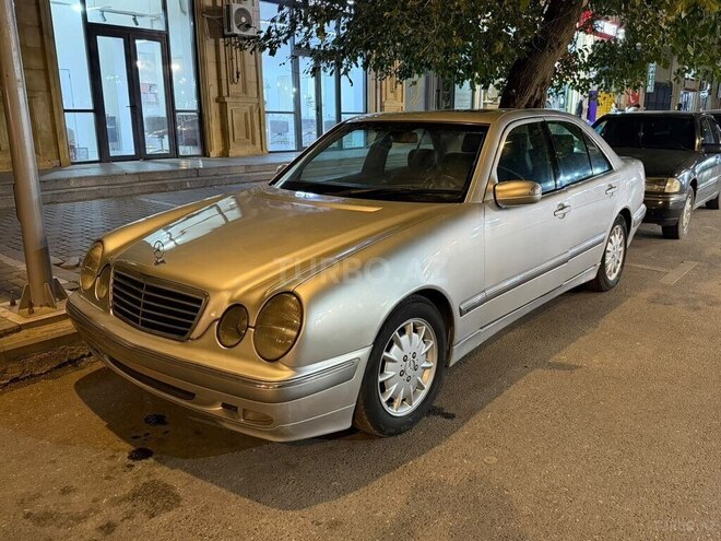 Mercedes E 240 2000, 440,000 km - 2.4 l - Bakı