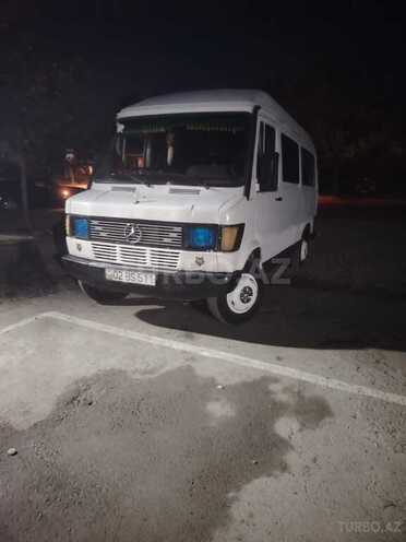 Mercedes 208 D 1993, 150,000 km - 2.3 l - Bərdə