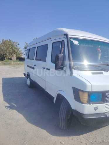 Mercedes 208 D 1993, 150,000 km - 2.3 l - Bərdə