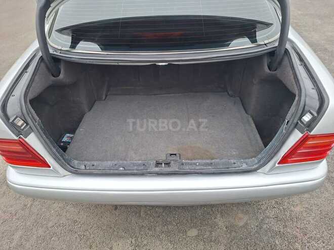 Mercedes E 220 1999, 332,000 km - 2.2 l - Bakı