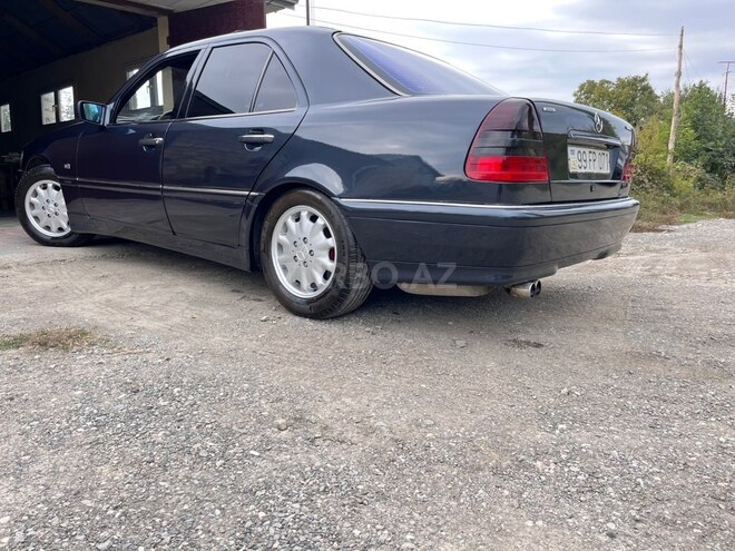 Mercedes C 200 1998, 222,000 km - 2.0 l - Quba