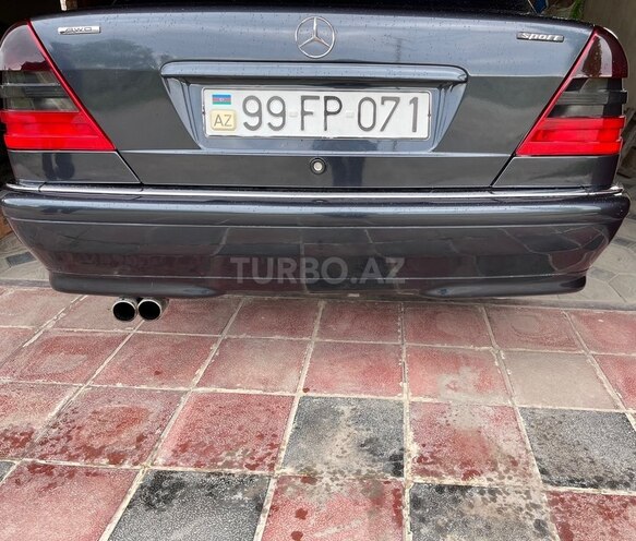 Mercedes C 200 1998, 222,000 km - 2.0 l - Quba