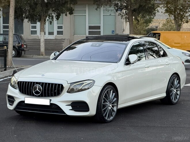 Mercedes E 300 2017, 144,000 km - 2.0 l - Gəncə