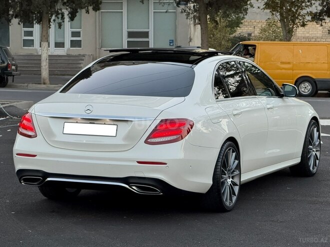 Mercedes E 300 2017, 144,000 km - 2.0 l - Gəncə