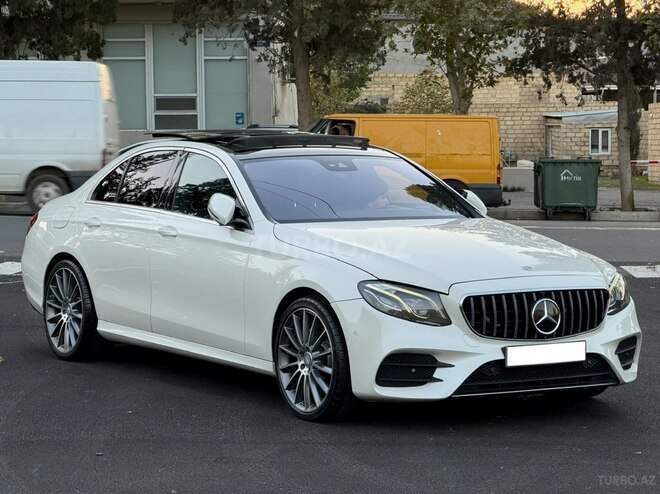 Mercedes E 300 2017, 144,000 km - 2.0 l - Gəncə