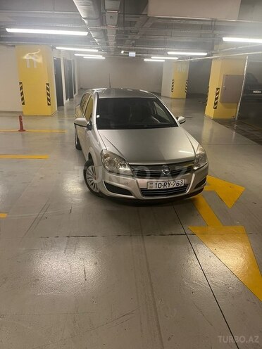 Opel Astra 2007, 352,000 km - 1.4 l - Gəncə