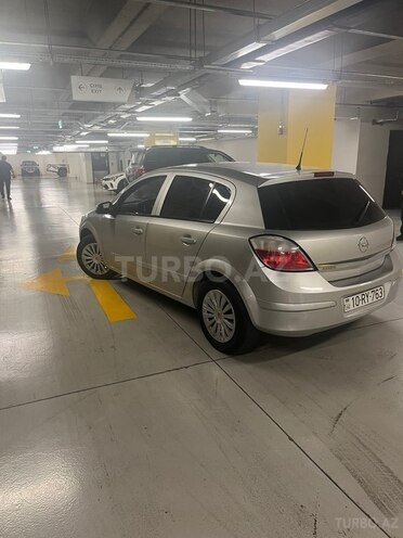 Opel Astra 2007, 352,000 km - 1.4 l - Gəncə