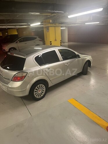Opel Astra 2007, 352,000 km - 1.4 l - Gəncə