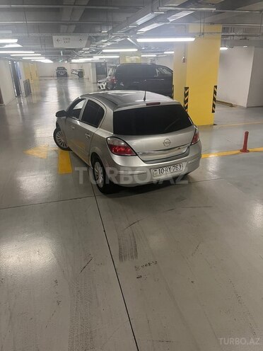 Opel Astra 2007, 352,000 km - 1.4 l - Gəncə