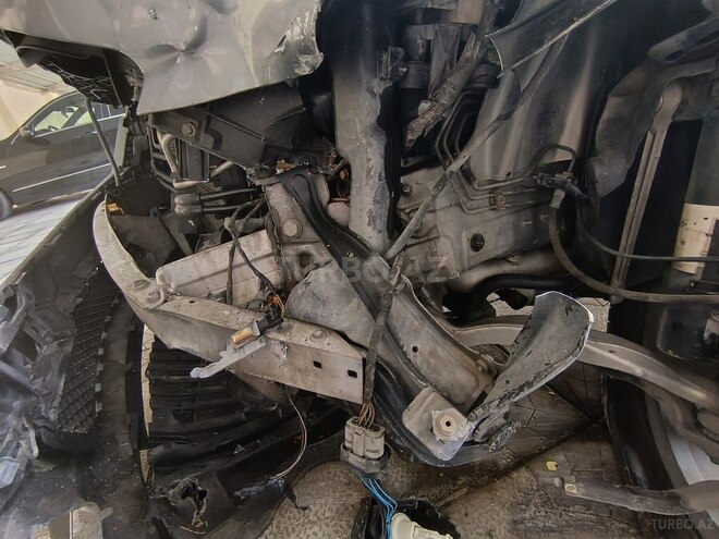 Mercedes E 250 2009, 325,000 km - 2.1 l - Bakı