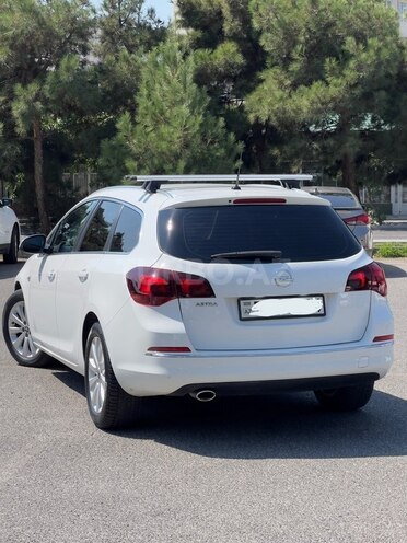 Opel Astra 2014, 168,000 km - 1.4 l - Bakı