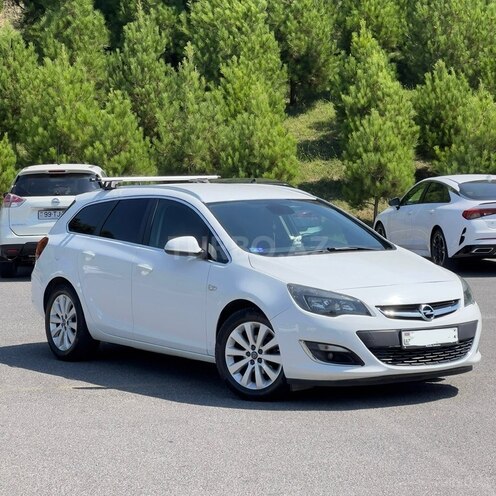 Opel Astra 2014, 168,000 km - 1.4 l - Bakı