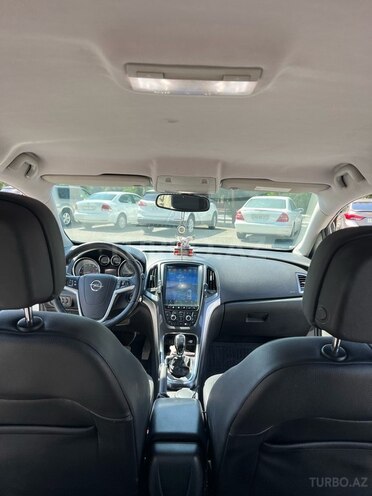 Opel Astra 2014, 168,000 km - 1.4 l - Bakı