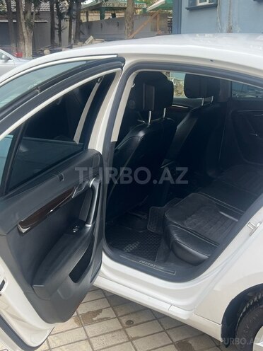 Volkswagen Passat 2012, 262,800 km - 1.8 l - Bakı