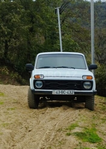 LADA (VAZ) Niva 2005, 220,000 km - 1.7 l - Lənkəran