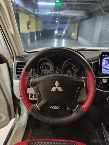 Mitsubishi Pajero 2008, 216,000 km - 3.0 l - Bakı