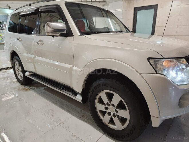 Mitsubishi Pajero 2008, 216,000 km - 3.0 l - Bakı