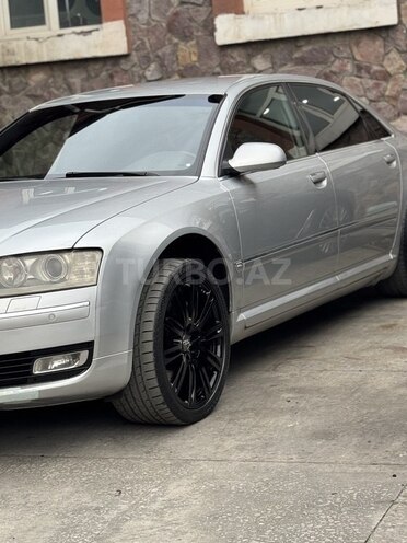 Audi A8 2006, 258,000 km - 3.1 l - Bakı